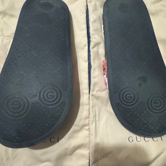 Gucci slides - Picture 6 of 6